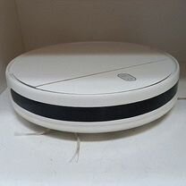 Робот-пылесос Xiaomi Mi Robot Vacuum Mop Essential