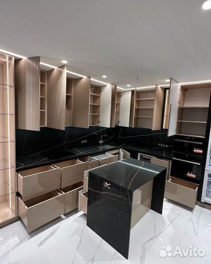 Кухни на заказ