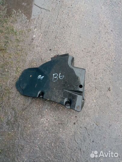 Volkswagen Passat B5, B6 Нижняя защита бампера