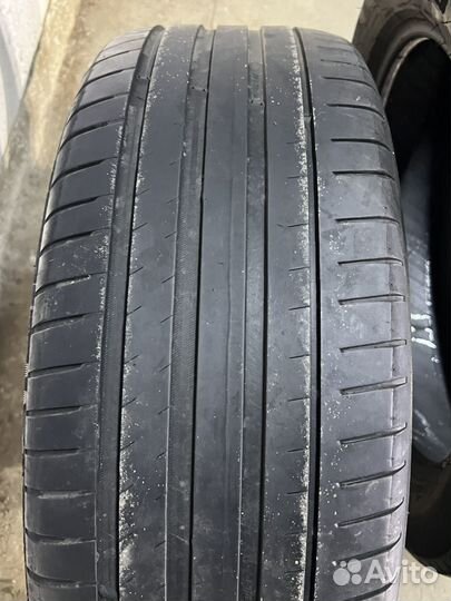 Michelin Pilot Sport 4 SUV 235/55 R19 105Y