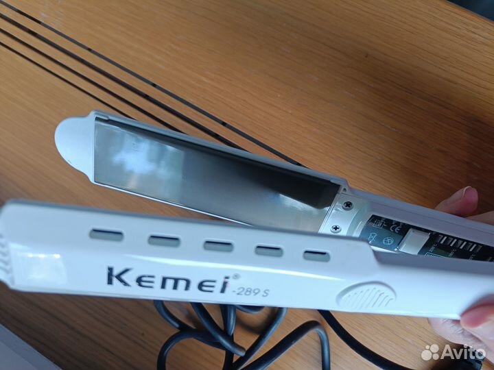 Выпрямитель для волос