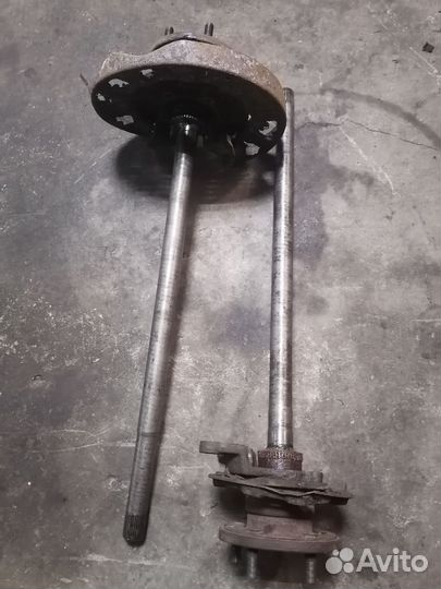 Полуось задняя правая, левая Hyundai Starex D4CB