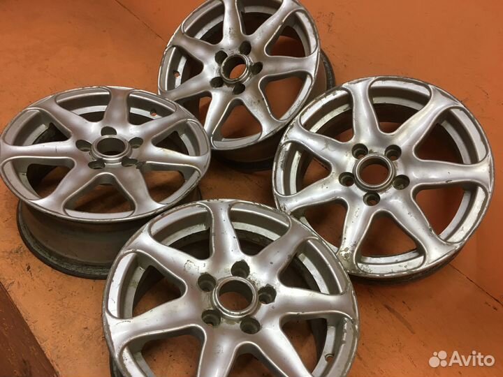 4 шт. диски- диаметр 15 PCD 5х108 Волга