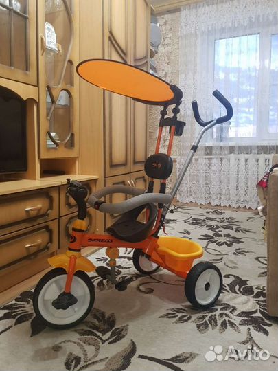 Детский трехколесный велосипед