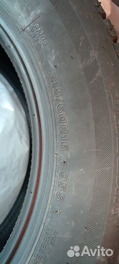 Bridgestone Blizzak VRX 215/60 R16 95S