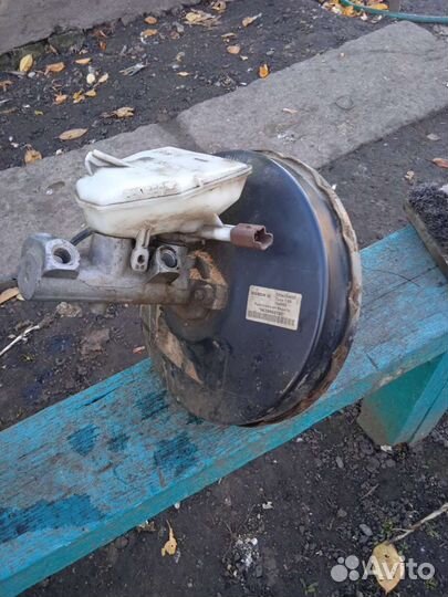 Тормозной цилиндр с вакуумом