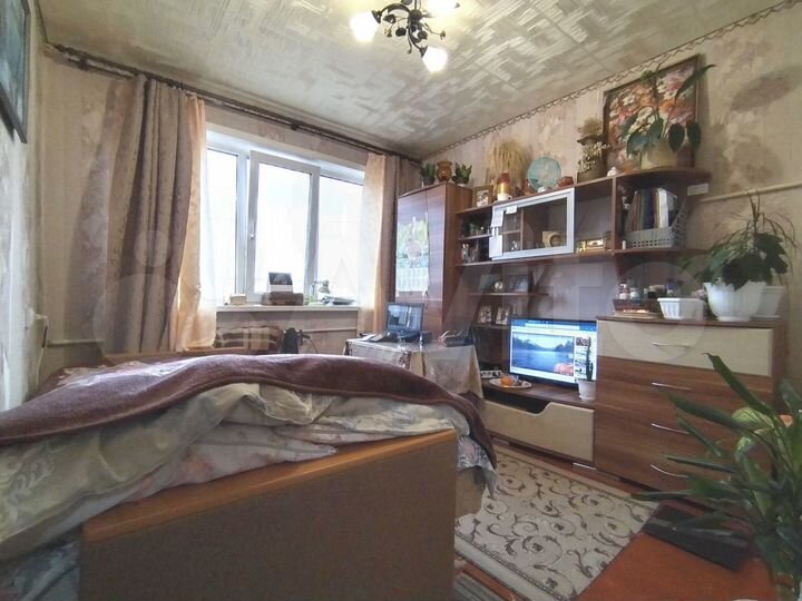 2-к. квартира, 28 м², 5/5 эт.