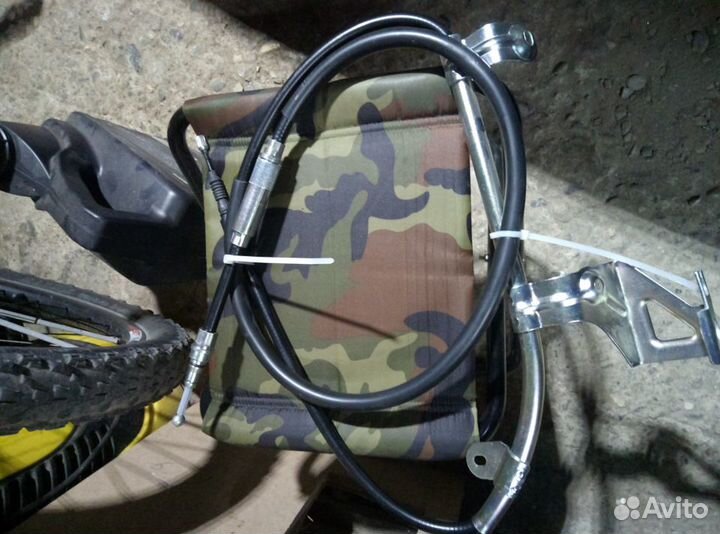 Трос ручного тормоза VW Passat В 5+