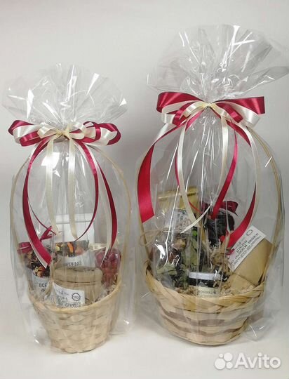 Подарок со вкусом - корзина с чаем и кофе