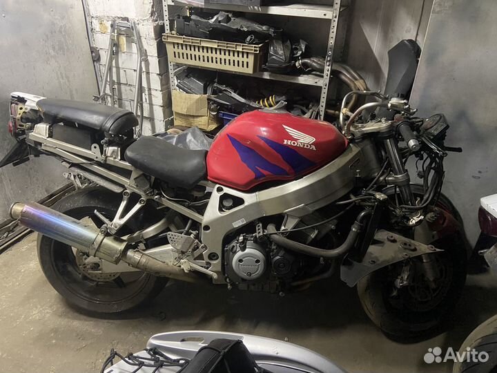 Honda cbr900rr