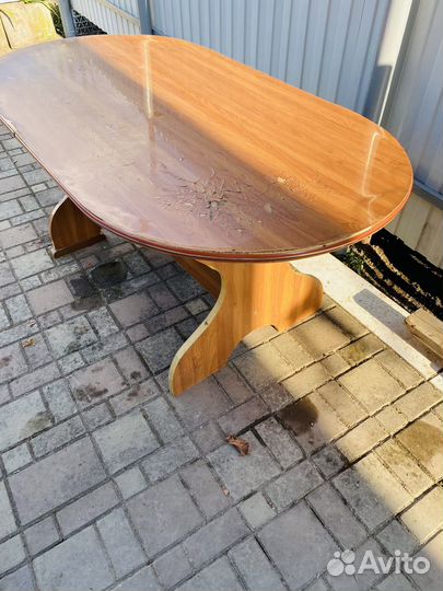 Стол