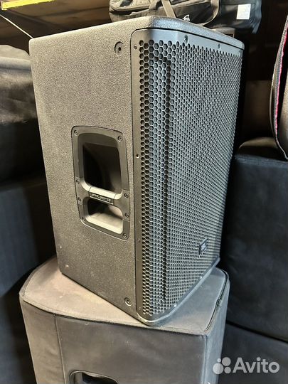 Колонки JBL SRX 812p активные 2шт