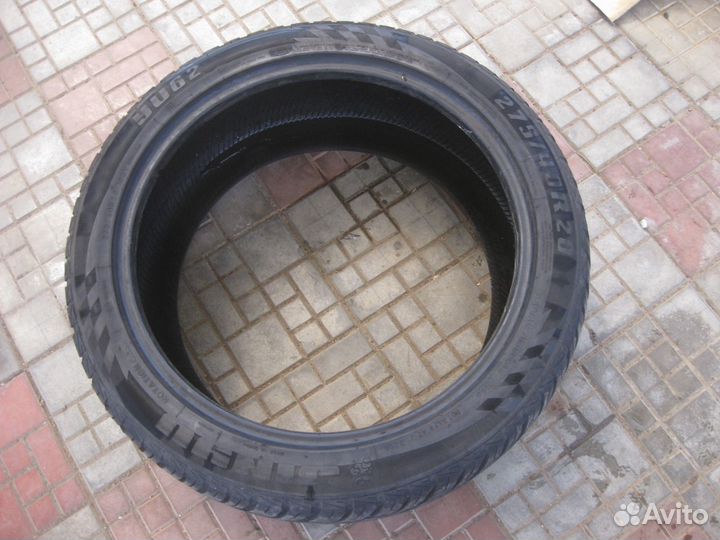 Jinyu YU62 275/40 R20 106Y
