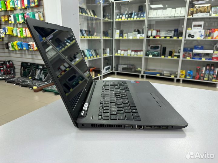 Ноутбук Core i3-6006U 2.00GHz Ram 8gb