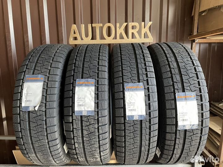 Pirelli Formula Ice FR 225/65 R17 106T