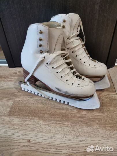 Коньки фигурные GAM