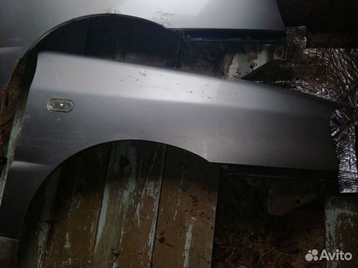 Крыло правое черри амулет