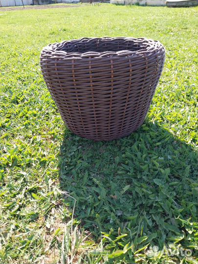 Корзина плетеная