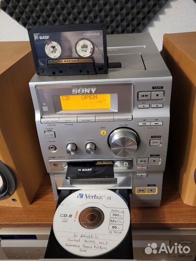Sony муз-ый центр CD/MD/Tape/Tuner/Aux, Japan