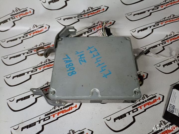 Блок EFI toyota 1MZ-FE alphard MNH15W 8966158022