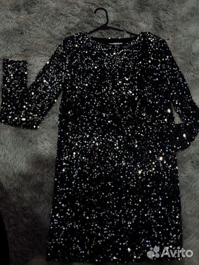 Платье женское