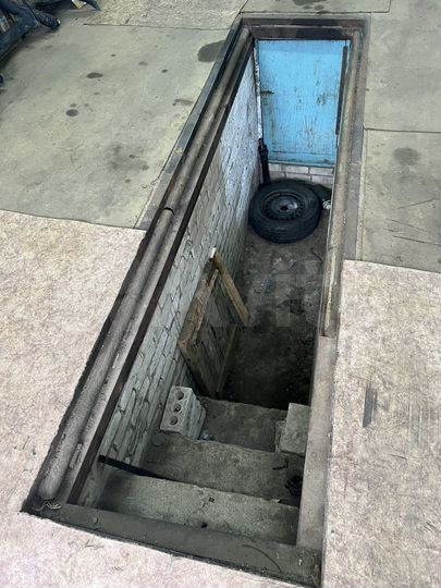 Гараж, > 30 м²