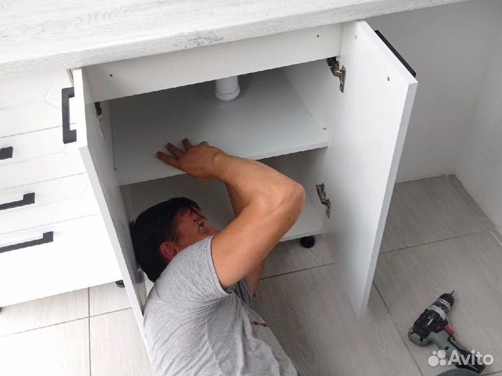 Сантехник. Установка умывальника/ кухонной мойки