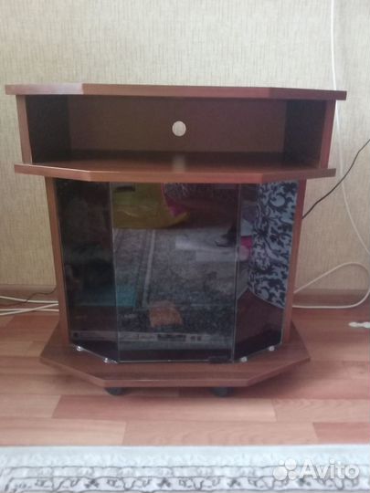 Тумба под тв