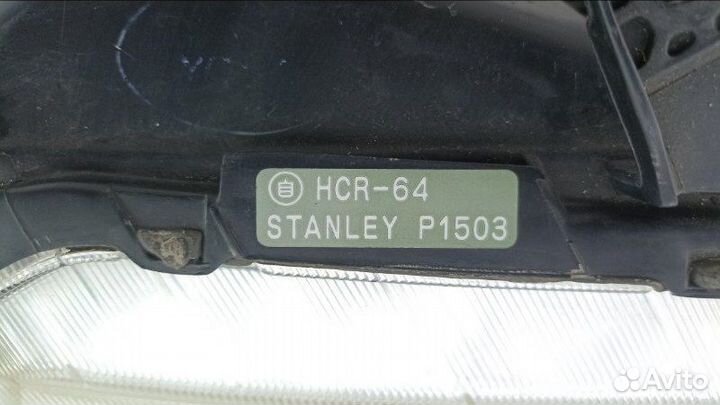 Фара правая Mitsubishi Lancer Cedia CS2V