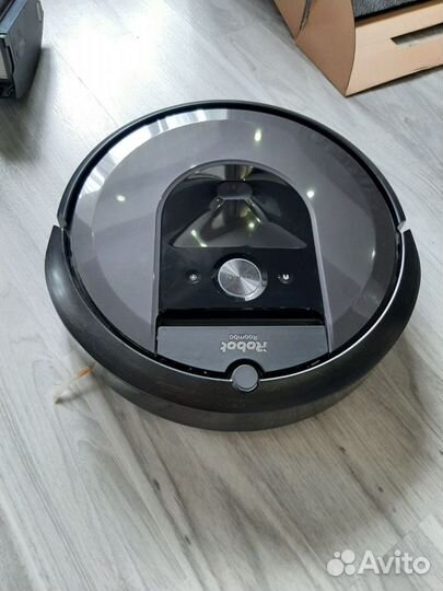 Робот Irobot roomba i7 plus с базой самоочистки