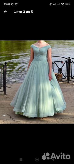 Вечернее платье