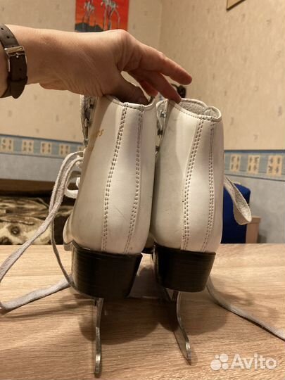 Фигурные коньки graf Davos Gold