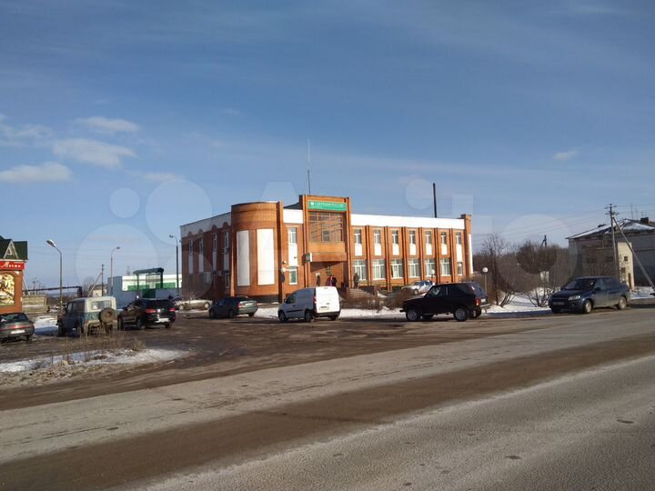 Здание, 1194.7 м²