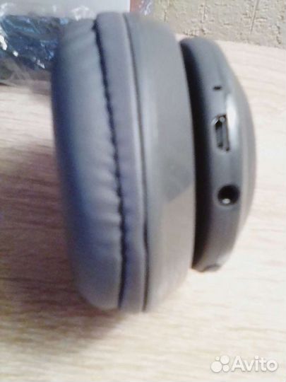 Беспроводные наушники