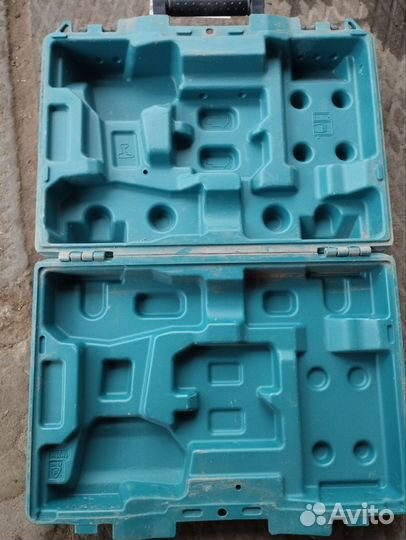 Ящик для инструмента makita HR2470