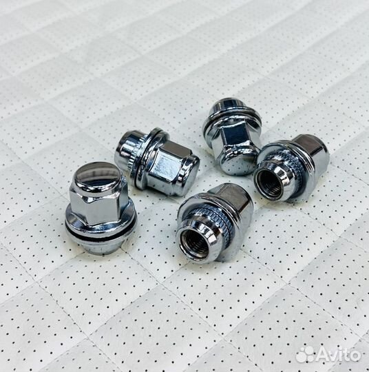 Гайки колесные для Инфинити цельнометаллические