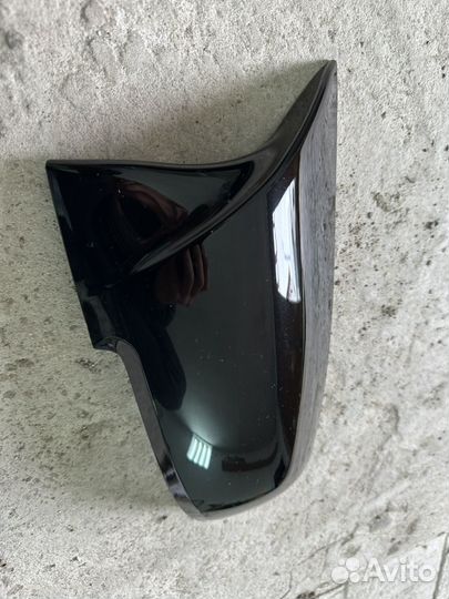 Накладки на зеркала BMW F30, F20, F36, E84