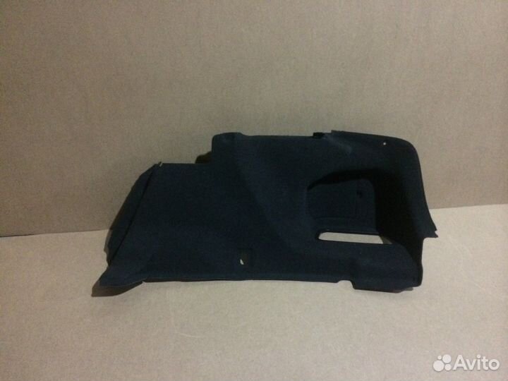 Обшивки багажника BMW F10/F11