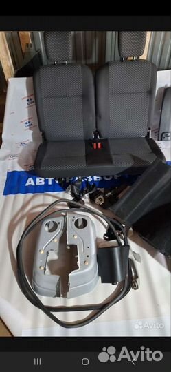 Продам третий ряд сидений на Ларгус пол комплект