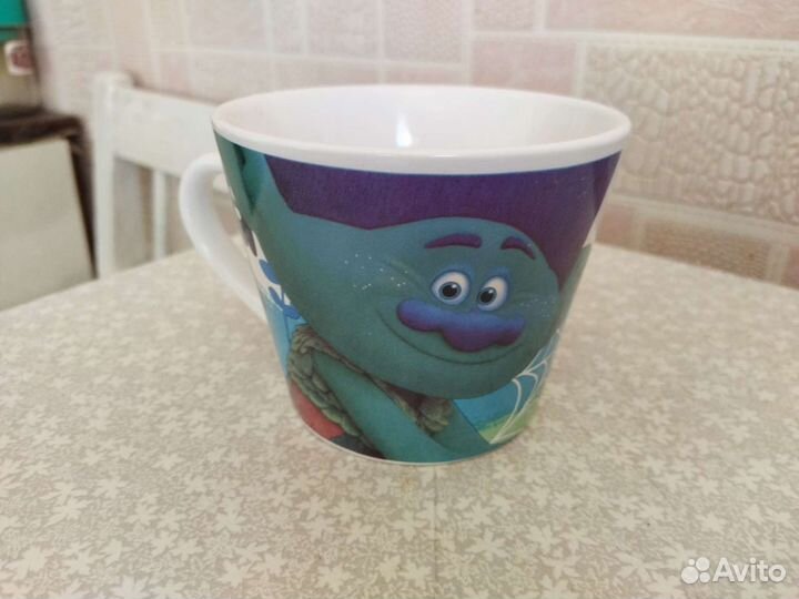 Кружка с игрушкой Магнит Dreamworks тролли Розочка