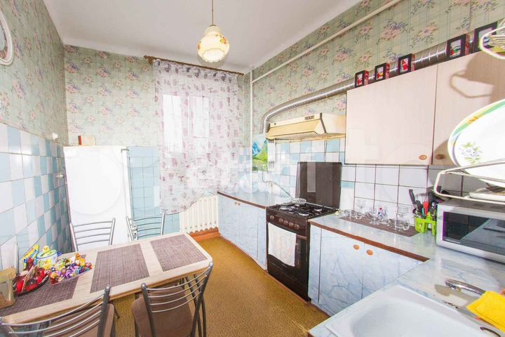 3-к. квартира, 74 м², 2/3 эт.