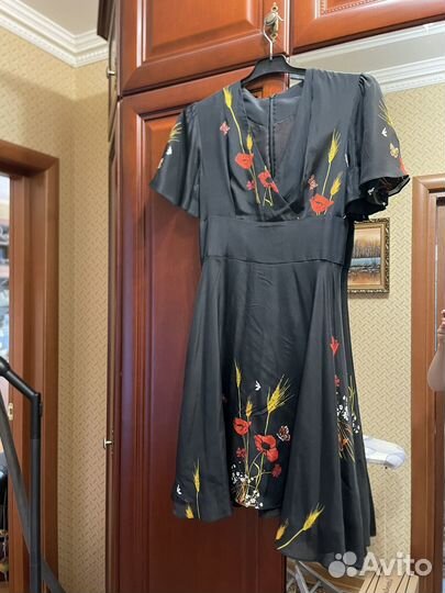 Платье valentino