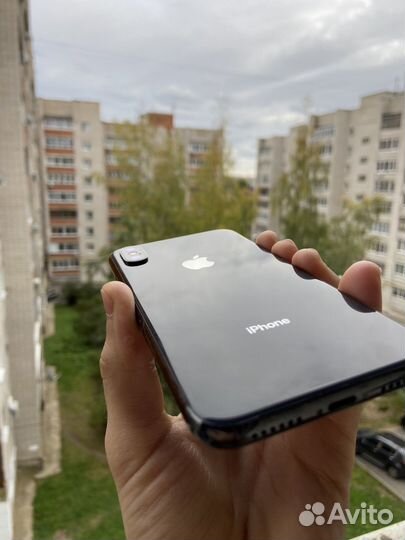 iPhone X, 64 ГБ
