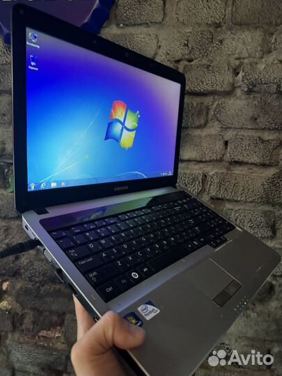 Офисный Samsung 15.6 2ядра 4гб 320гб windows 7