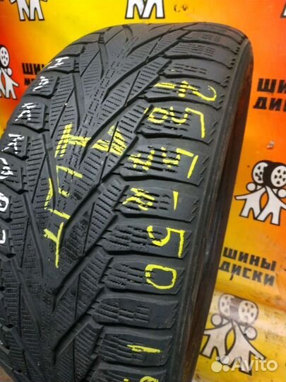 Nokian Tyres Hakkapeliitta R2 SUV 255/50 R19 107R