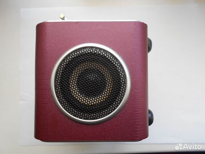 Радиоприемник + часы + будильник 