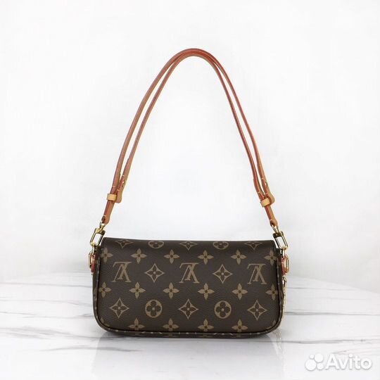 Сумка louis vuitton Wallet On Chain