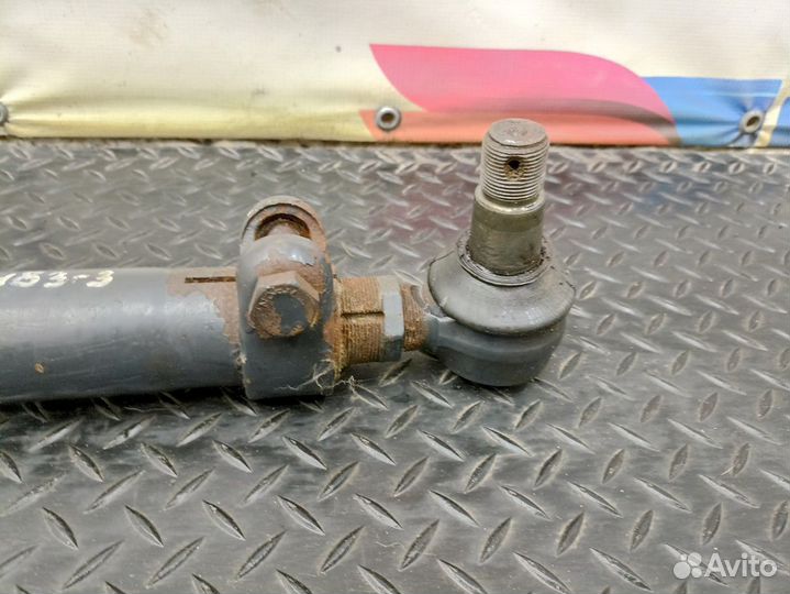 8131582 Тяга рулевая продольная
