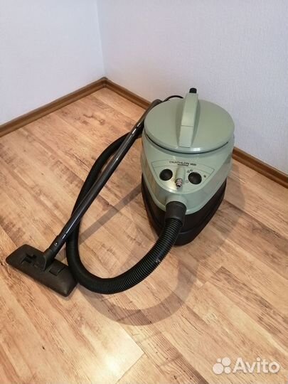 Моющий пылесос Philips, бу