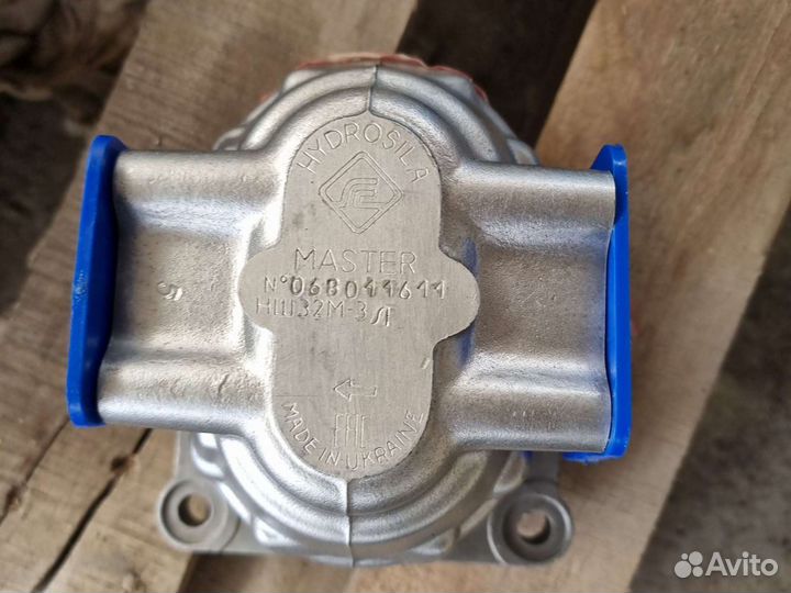 Насос гидравлический нш. 100. 50. 32. 10